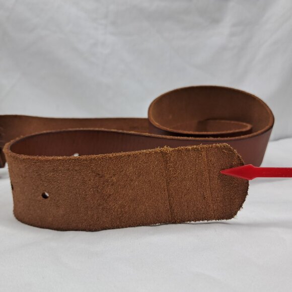 Urban Outfitters Wide Tan Leather Belt with Silver Hardware Size Large - Picture 5 of 8